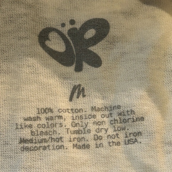 Olivia Rodrigo Merch T-shirt - Size M - Picture 6 of 6